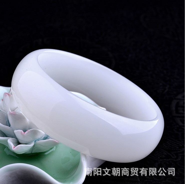 批发天然阿富汗白玉手镯四川白加宽玉石手镯女款a货工艺品批发