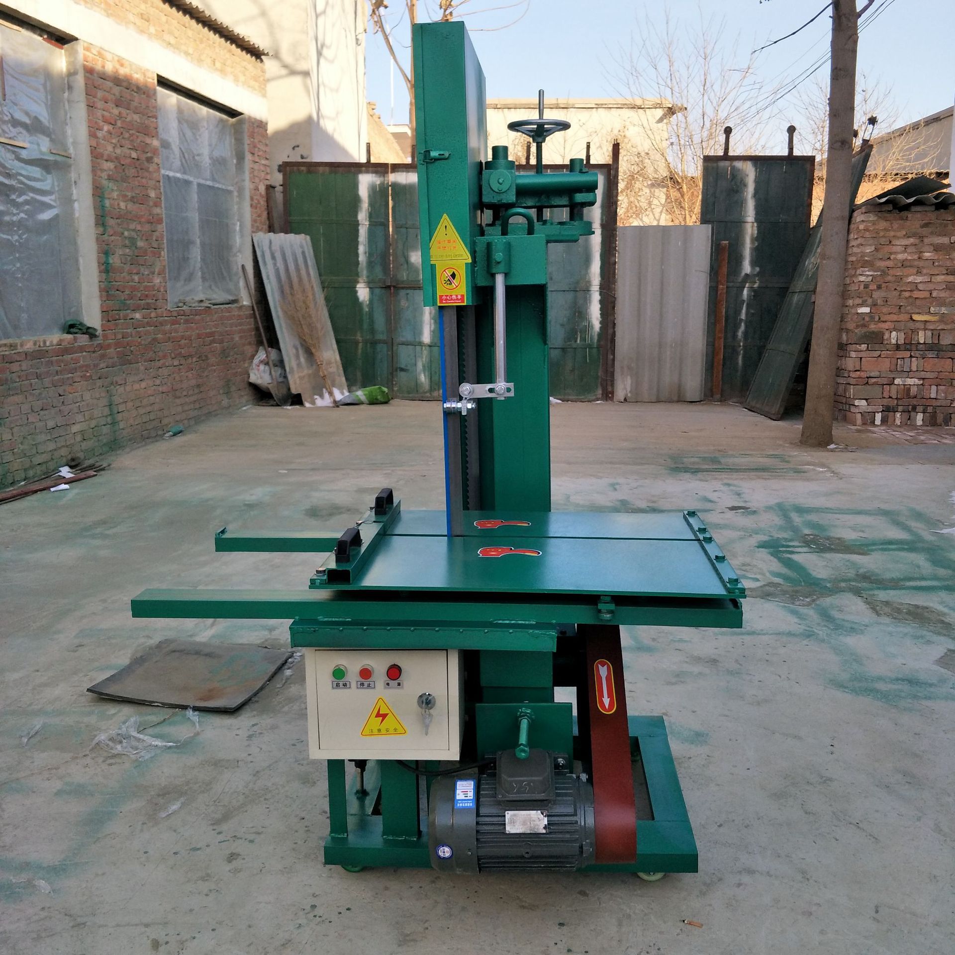 多功能立式切砖机切割锯无尘切割机切割空气砖水泥砖电动切割锯