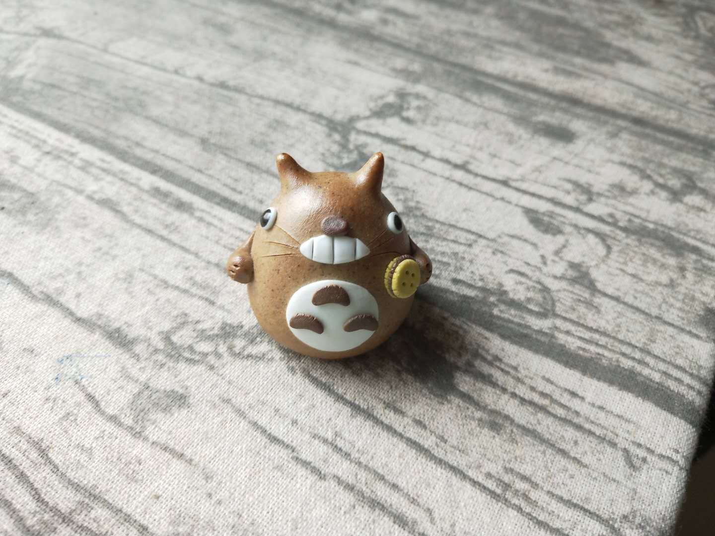 景德镇手工可爱陶瓷陶泥龙猫小摆件迷你桌面摆件创意生日礼物茶宠