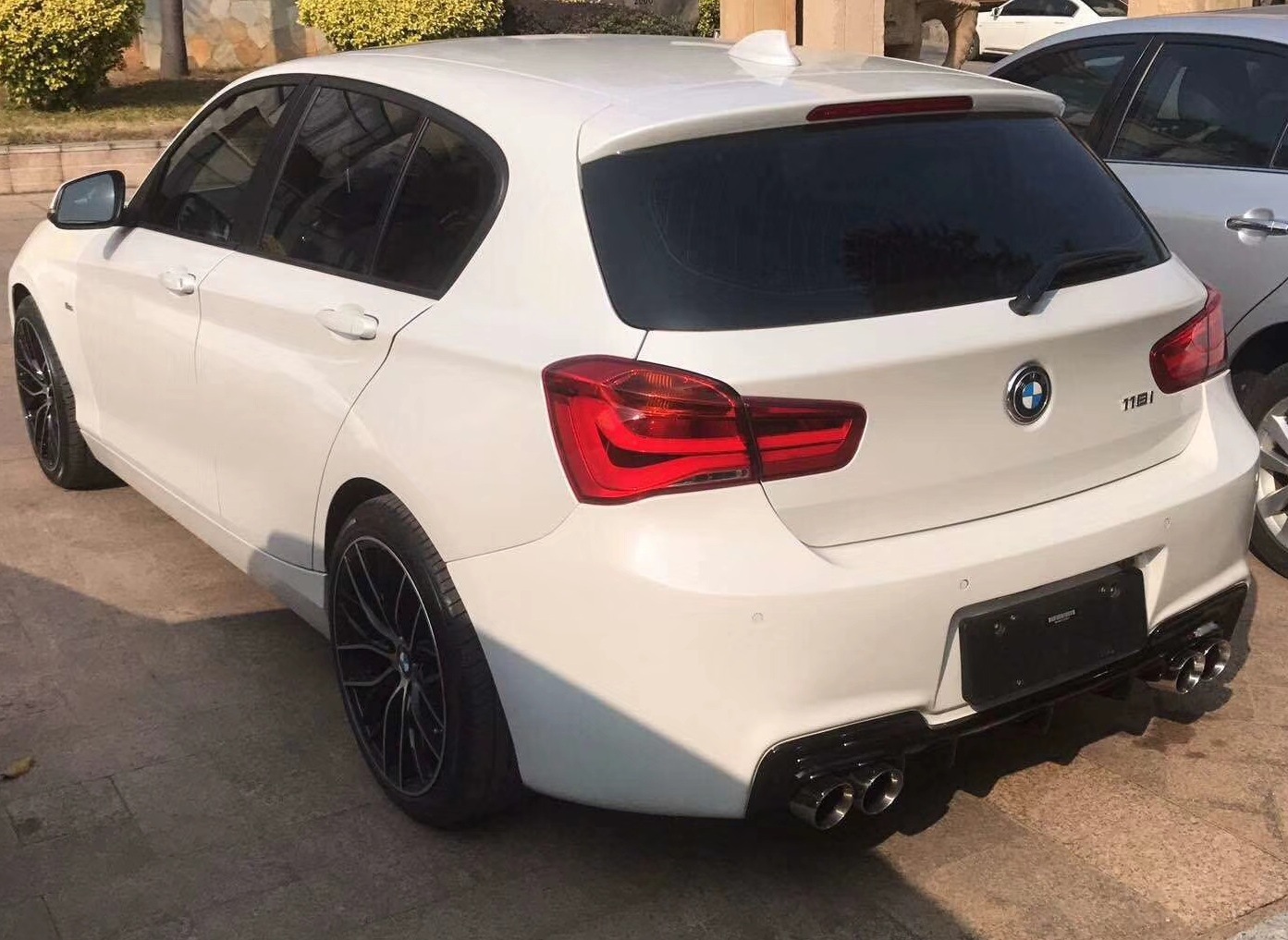 宝马1m_宝马1m coupe走私_1m宝马