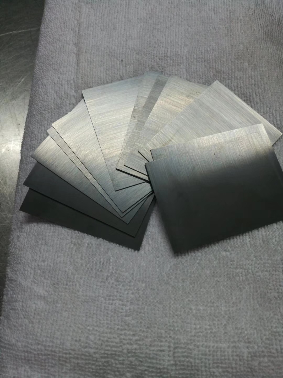 2-2.0mm薄硬质合金长形薄片 钨钢圆片 尺寸可定制