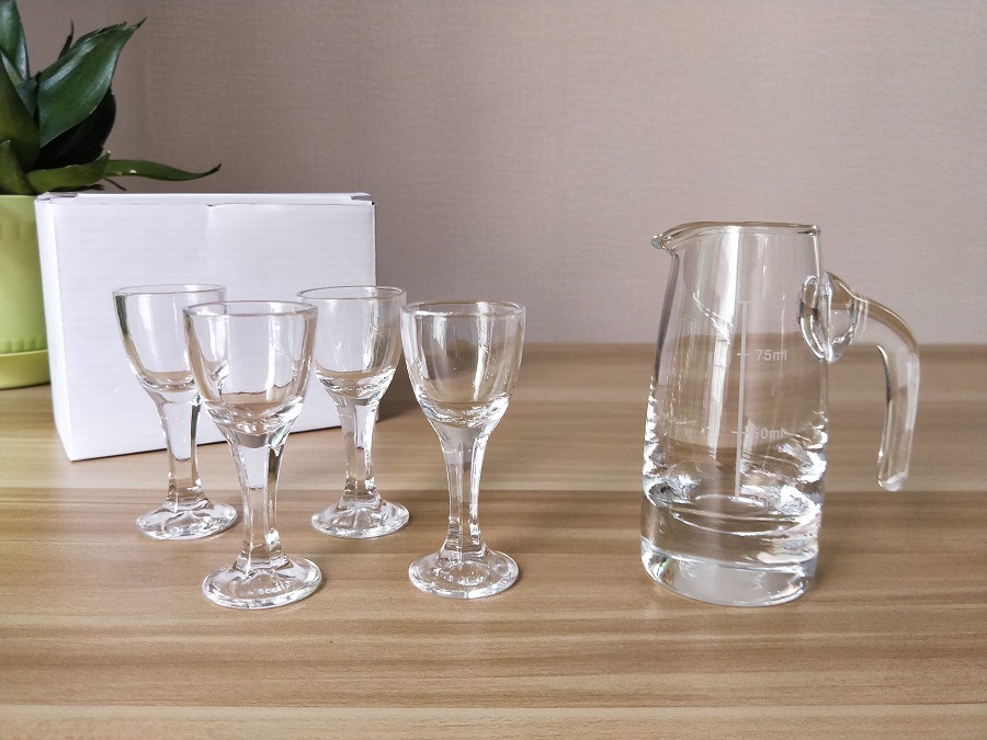 现货一壶四杯玻璃白酒杯套装茅台杯小喇叭杯白盒套装可定制印logo