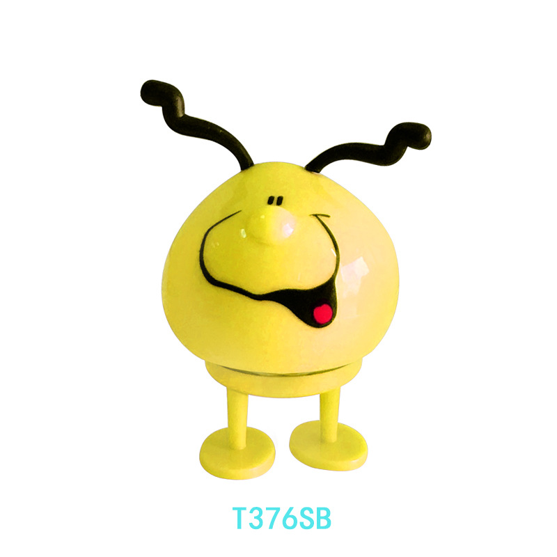 抖音同款汽车摆件汽车摇头公仔摇头小狗卡通动物车载饰品解压神器