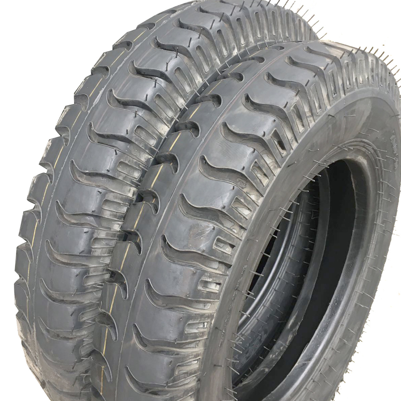 00-20羊角花纹尼龙斜交轮胎 农用卡车轮胎 发货及时