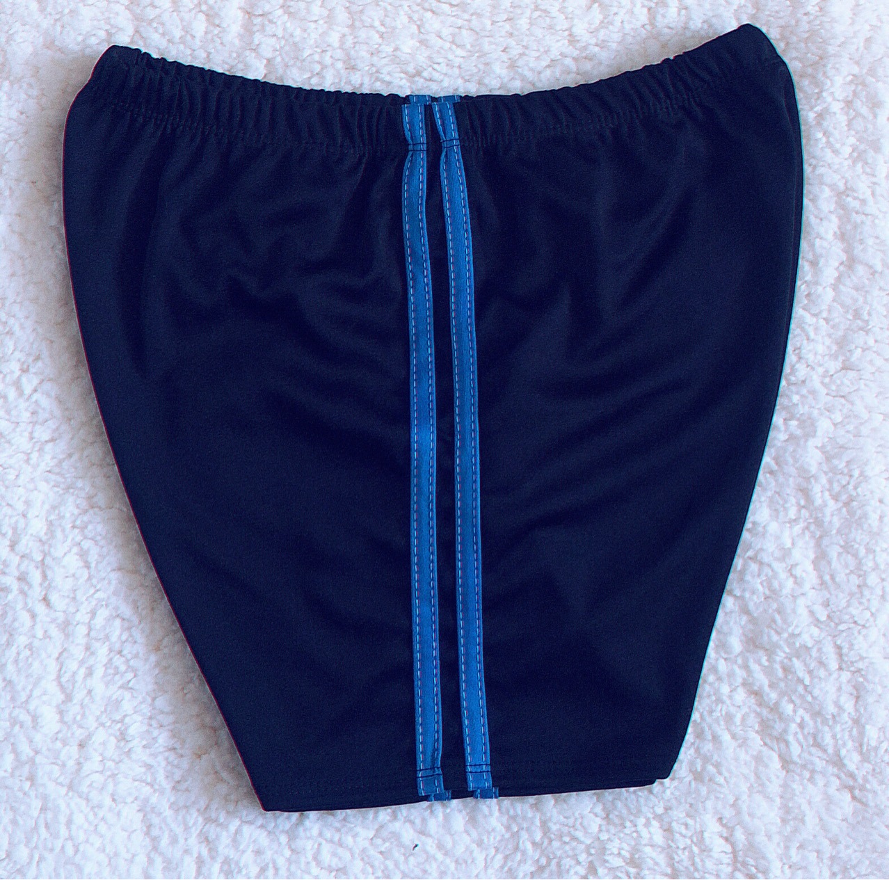 俗称一次性泳裤,温泉海滨海量出货款俗称一次性泳裤,温泉海滨海量出