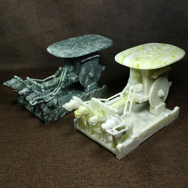 古玩工艺品批发 岫玉四马拉车战车摆件秦朝马车玉石摆件