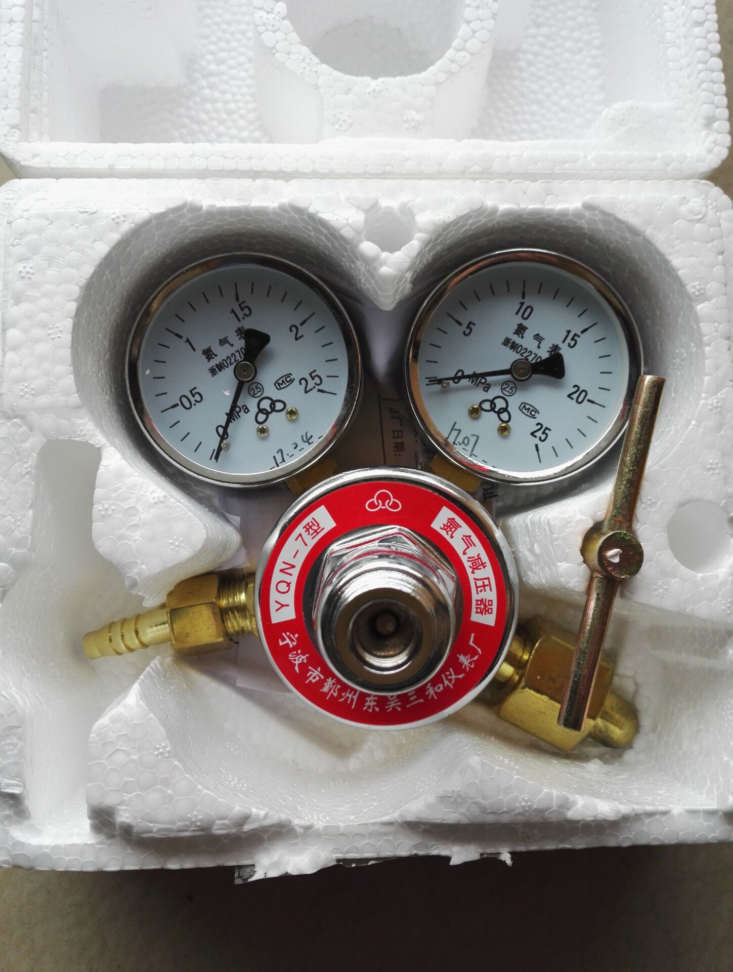 东莞氮气减压表/常平高压气体压力表/黄江yqn-7型氮气减压器