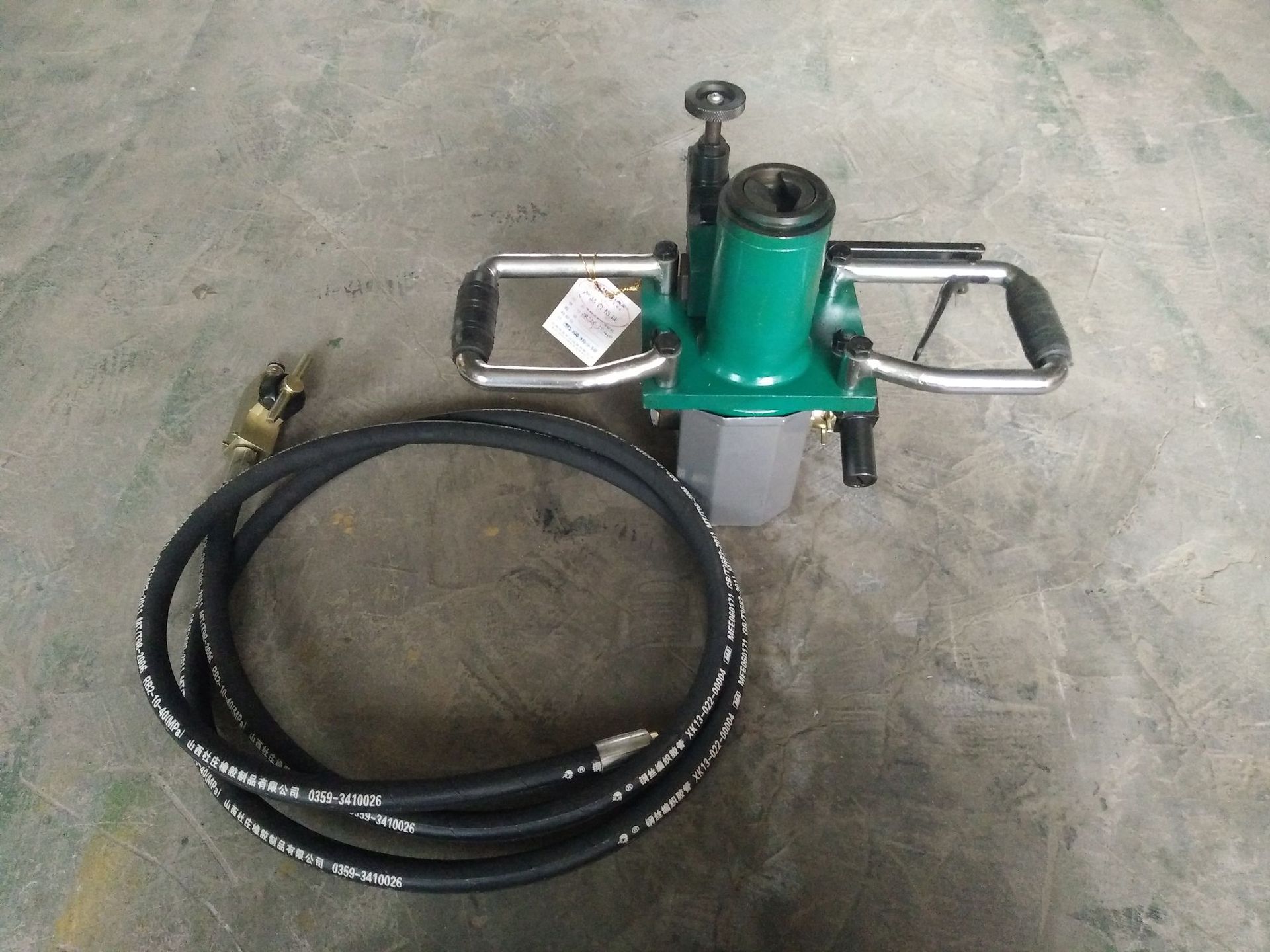 zrs25-50/400型手持式乳化液钻机