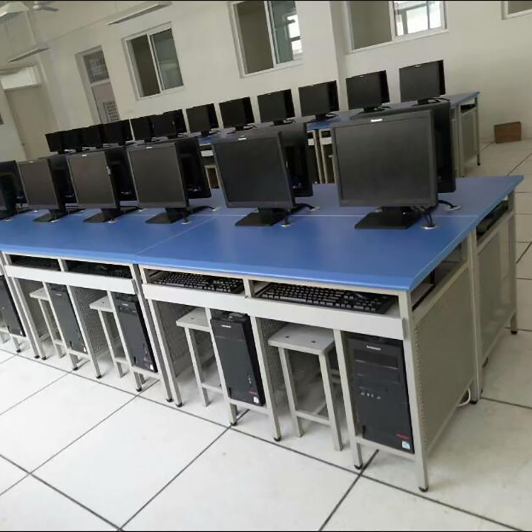 u盘插电脑没反应 怎么解决_插u盘的驱动_u盘插电脑不会自动安装驱动