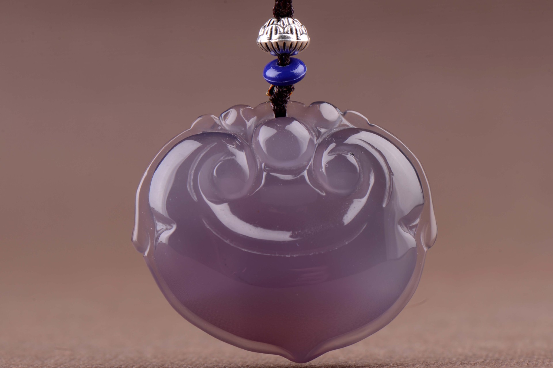 紫玛瑙紫玉髓吊坠 女款帝王紫玉髓玛瑙吊坠 款式多样