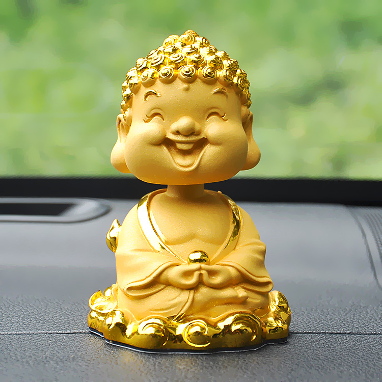 厂家直销绒沙金摇头小和尚如来佛树脂工艺品车载饰品卡通汽车摆件
