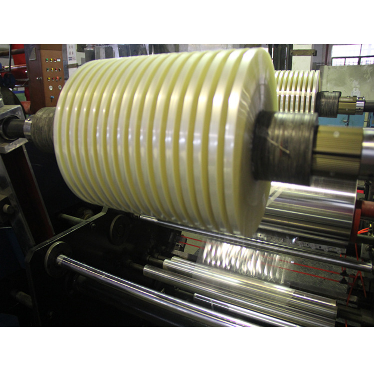 厂家直销薄膜窄条分切机pvcpet卷筒料分切机彩带彩条分切机