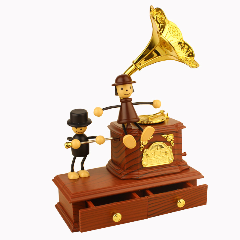 仿木质留声机发条复古音乐盒首饰盒 浪漫情侣木偶八音盒 创意礼物