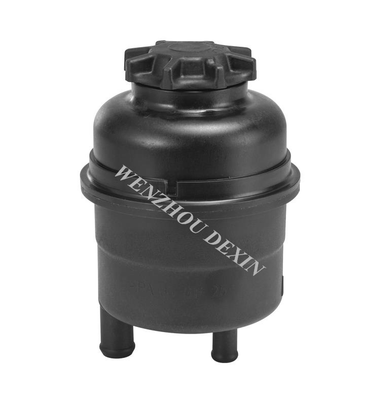 适用宝马 bmw 1 3 e81 e30 e36 汽车油壶32411097164