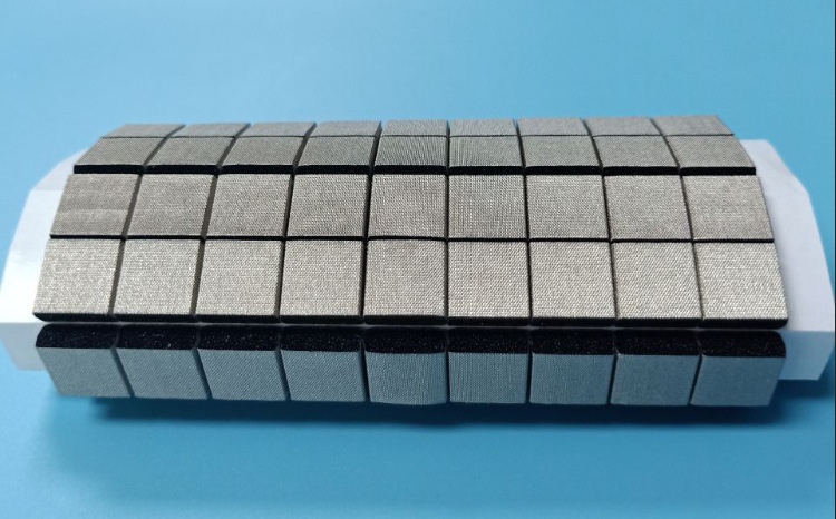 厂家直销抗氧化导电泡棉全方位导电泡棉阻燃导电布屏蔽泡棉