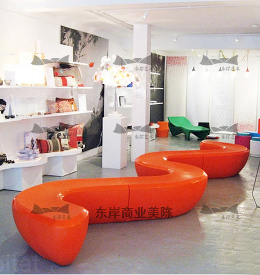商业美陈 玻璃钢简约几何s形座椅 商场室内创意休息蛇形座椅