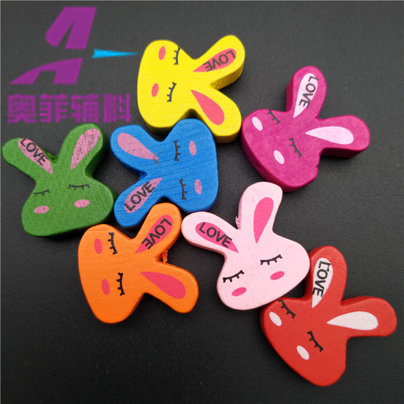 现货批发彩绘印花卡通兔子木质纽扣 手工diy兔头暗孔纽扣