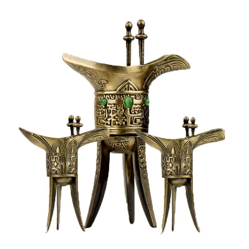 新款热销电镀古铜三脚酒杯 锌合金压铸秦始皇三脚爵杯