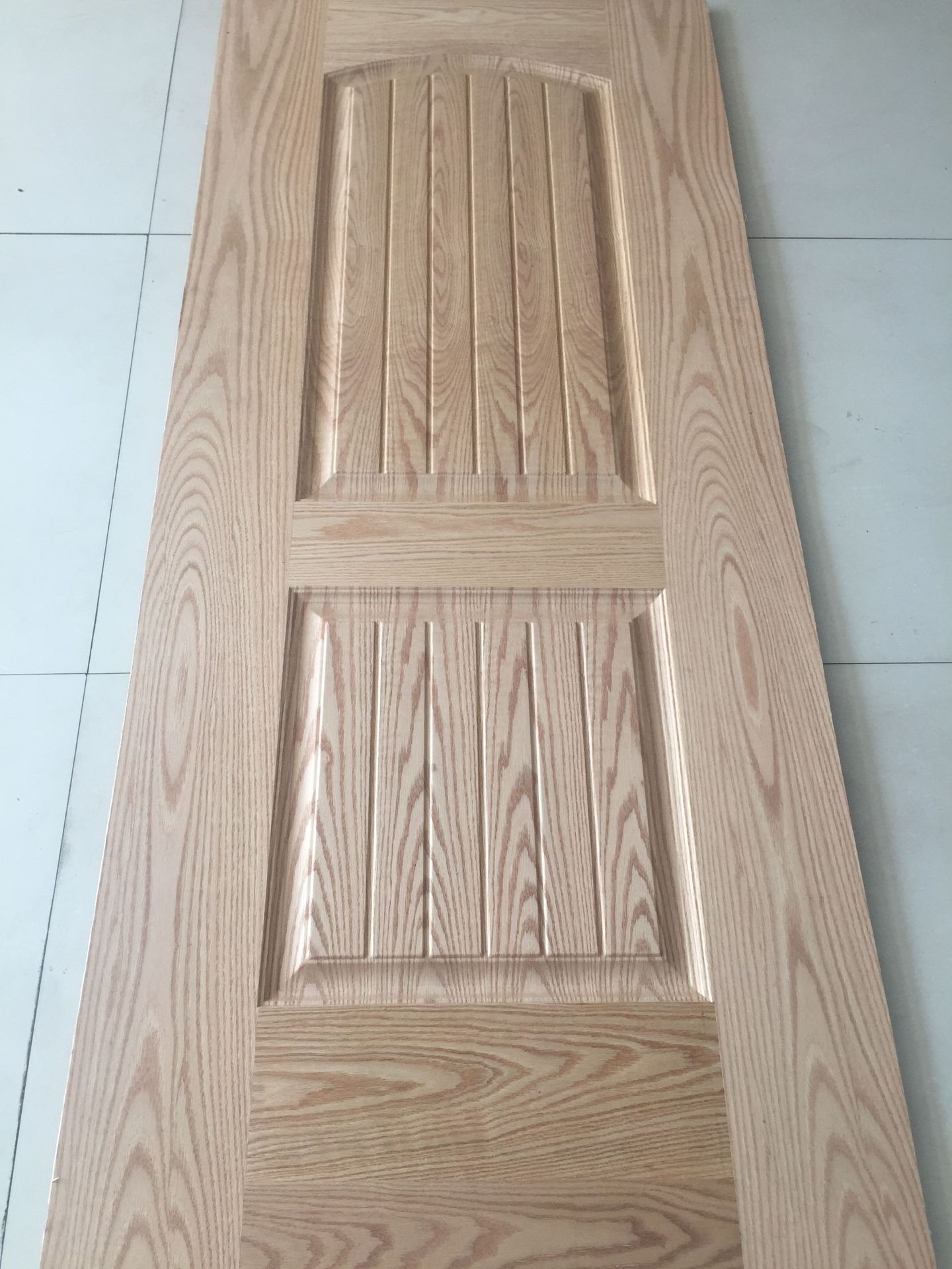 临沂厂家 白底漆模压门板 三聚氰胺免漆门板 强化模压门