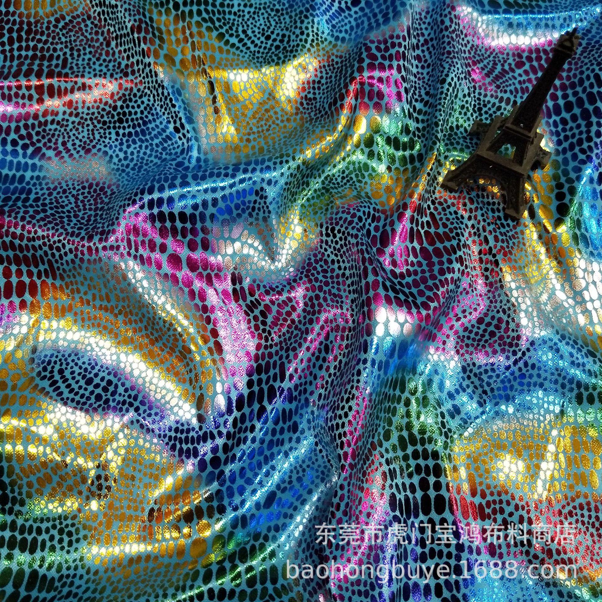厂家现货印花烫金布 镭射幻彩花纹蛇皮纹 箱包玩具工艺品时装面料