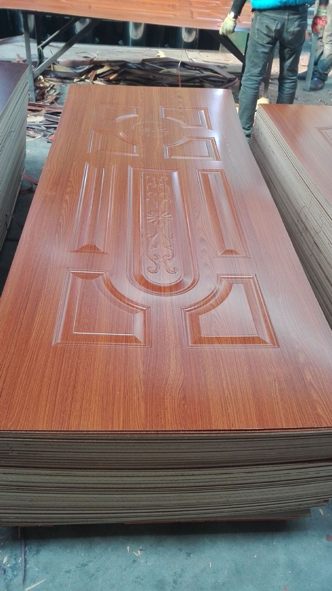 厂家生产门板模压门板柚木贴皮门板三聚氰胺门板强化门板