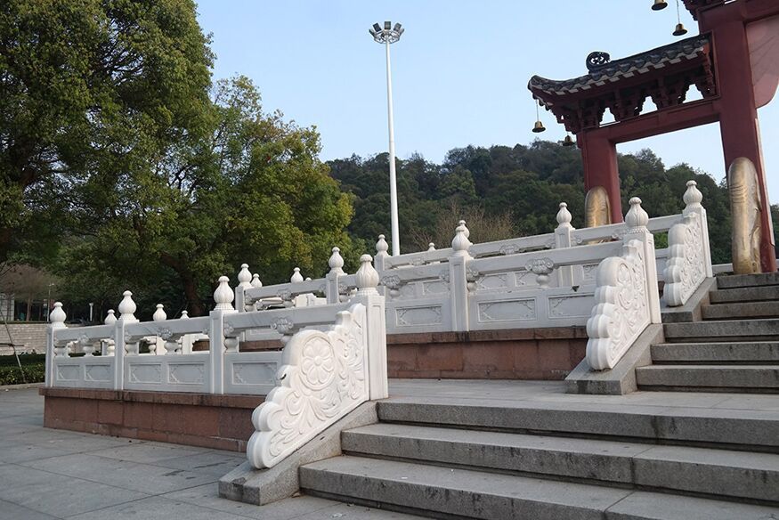 大理石石雕栏杆罗马柱护栏石雕小桥流水扶手园林建筑汉白玉阳台柱