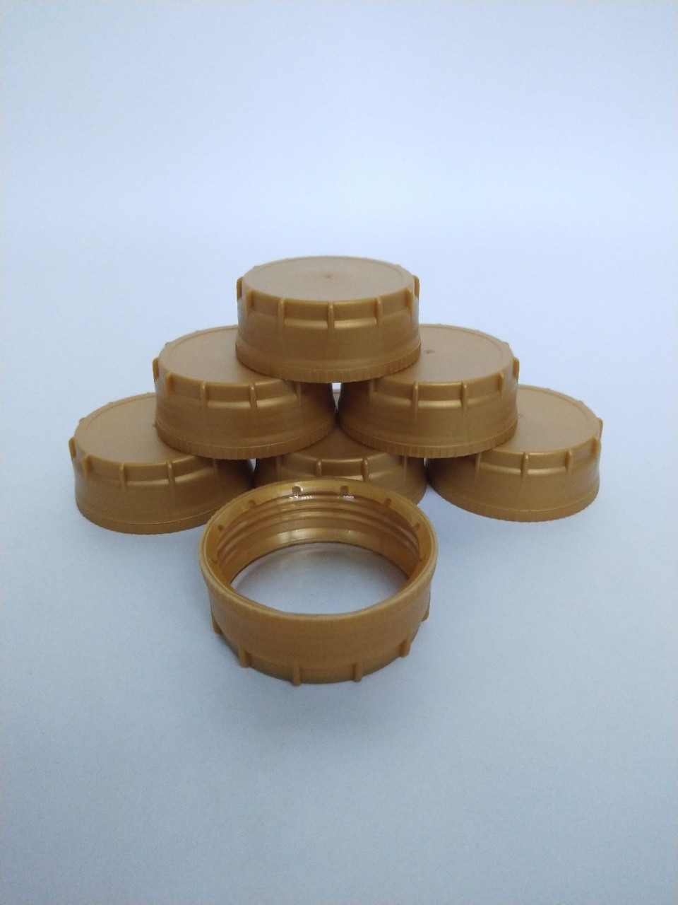 厂家直销1升防侧漏盖子 1升机油盖 塑料机油盖机油桶盖机油盖批发