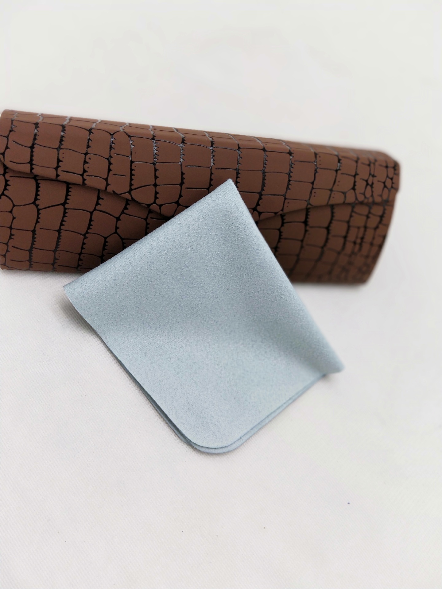 批发眼镜布超细纤维麂皮绒可logo海岛丝相机擦镜布手机屏幕清洁布