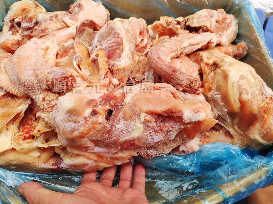 冷冻带肉大鸡壳 鸡骨架 14斤/箱烧烤鸡架鸡汤煲汤鸡骨 不包邮