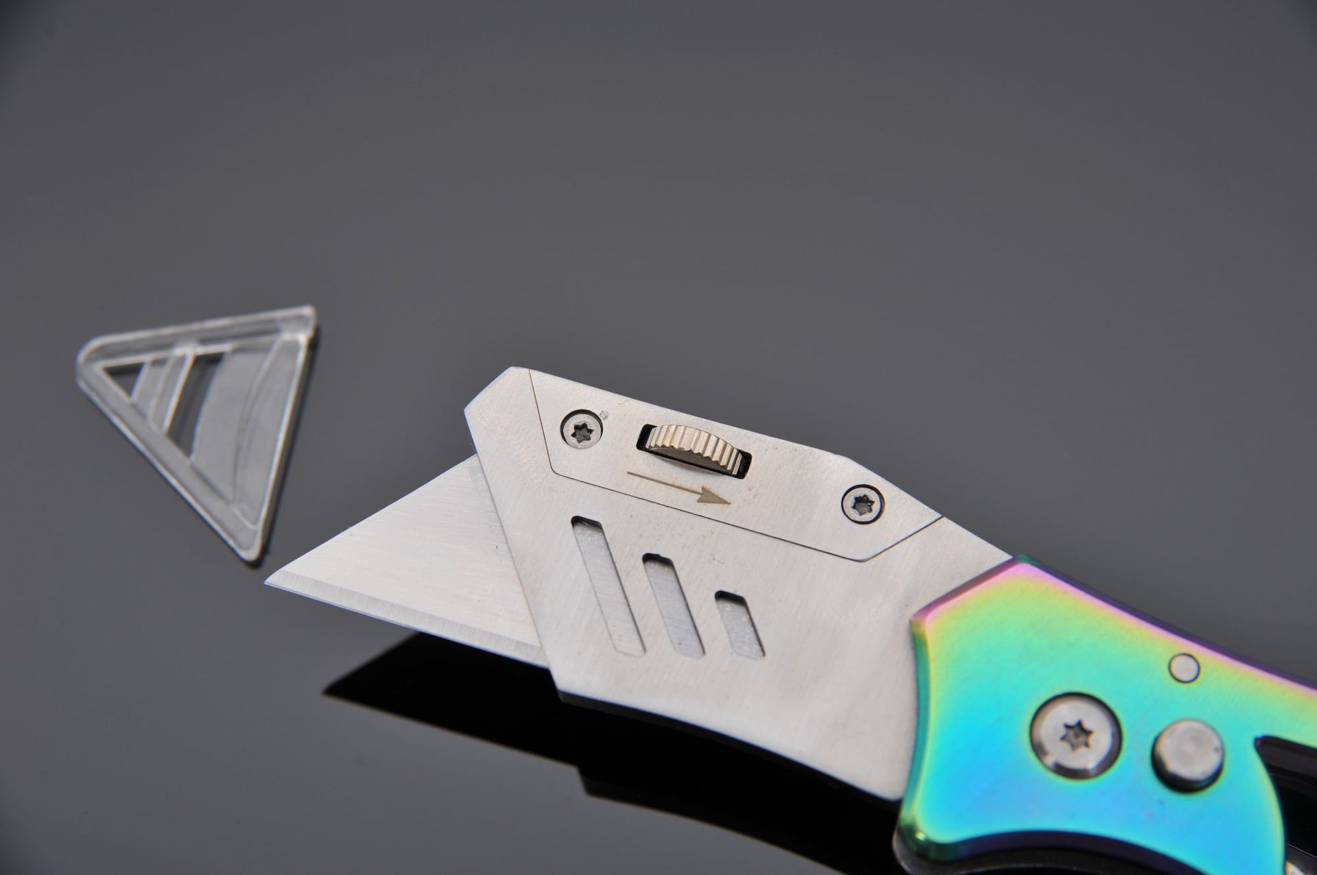 源头厂家七彩镁合金全钢折叠刀电工刀不锈钢皮革工具壁纸刀折刀