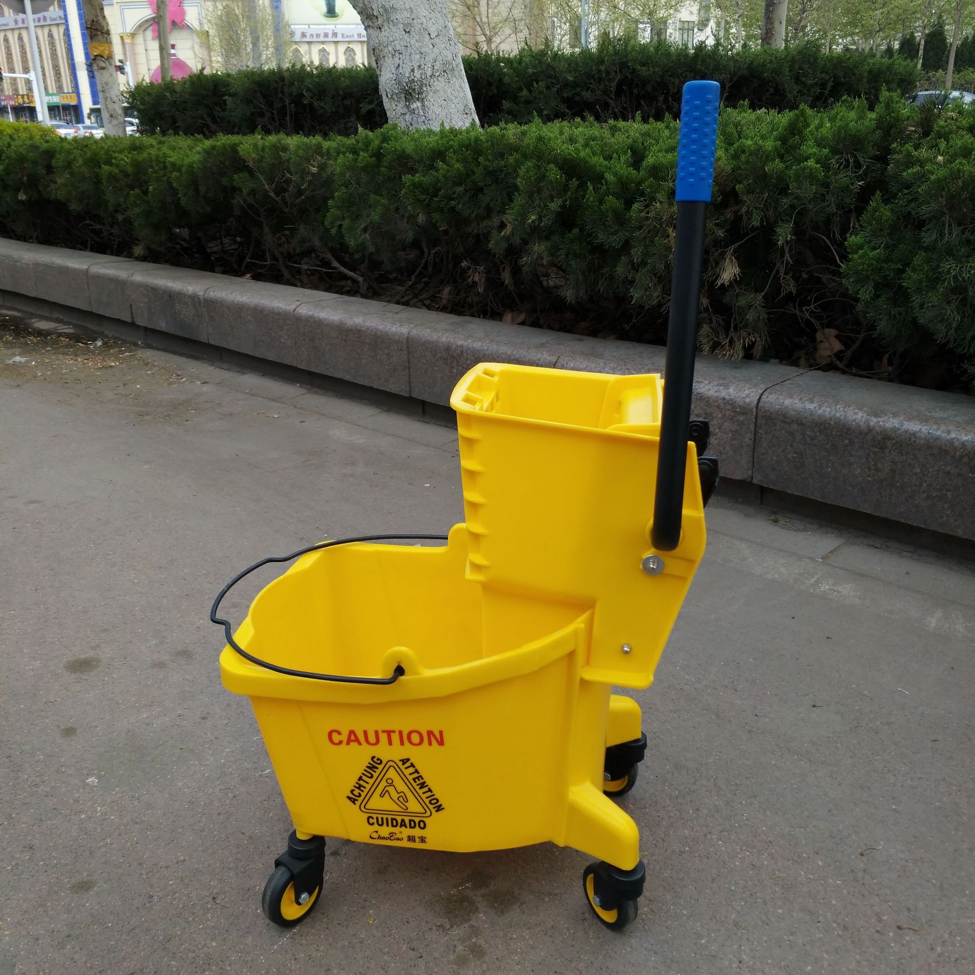 超宝单桶榨水车b-040c酒店手压式墩布挤水拖把桶 清洁车榨水车24l