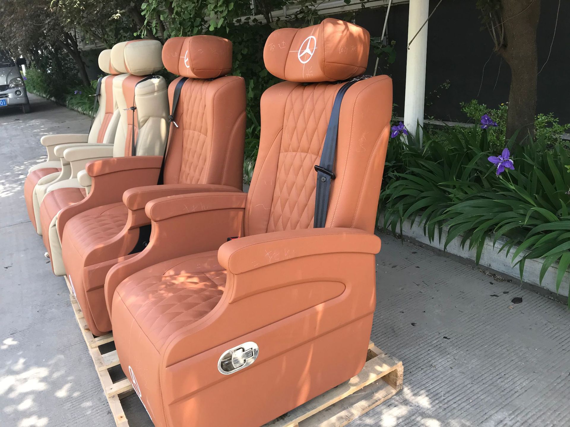 汽车航空座椅商务座椅 商务房车内饰改装航空座椅厂家定制