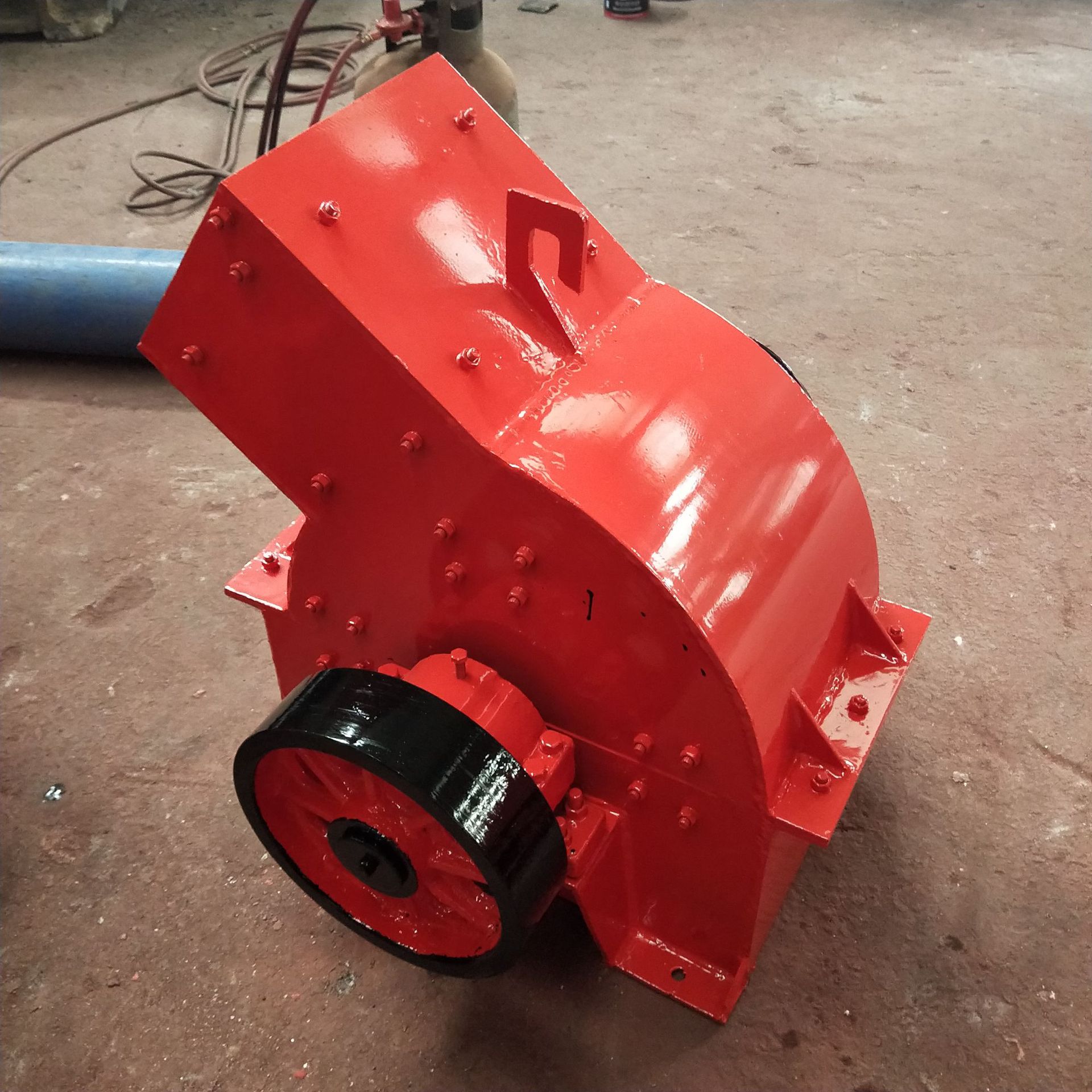 小型锤式碎石机 多功能自动石灰石锤破机 建筑石料陶瓷粉碎机