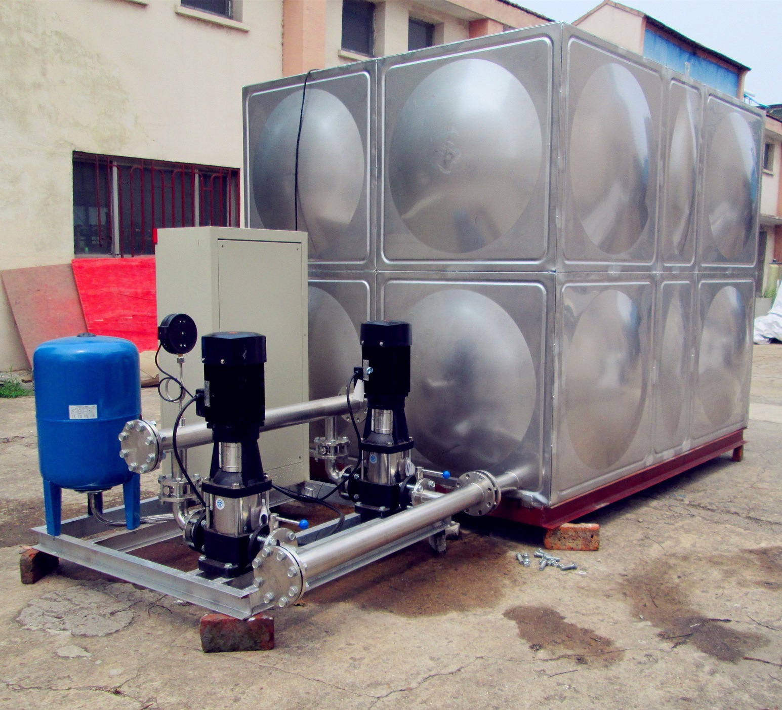 生活用水供水设备 接不锈钢水箱二次加压恒压变频供水设备