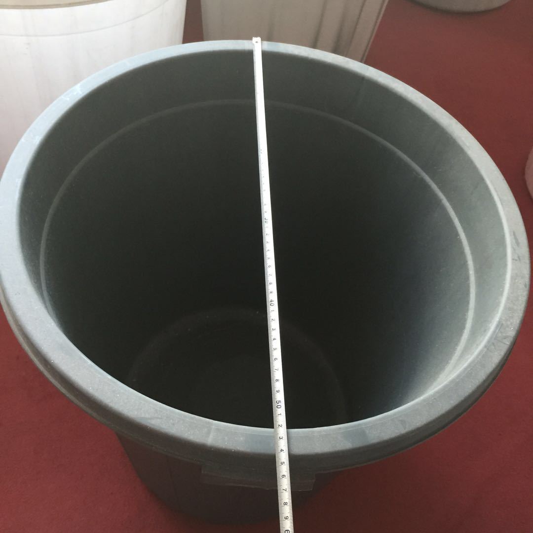 120升大水桶模具 280公斤存储桶模具 台州黄岩塑料模具厂家