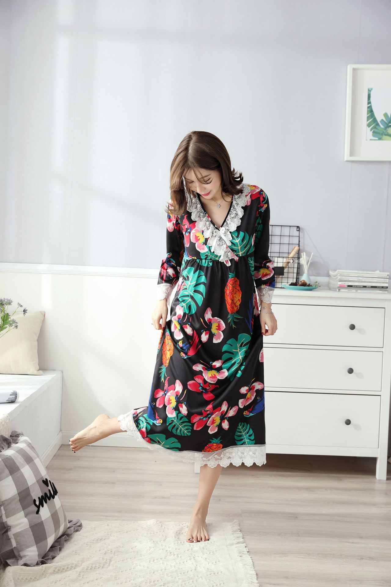 睡裙女夏天薄款睡衣家居服长裙中裙丝绸仿真丝韩版宽松优雅性感