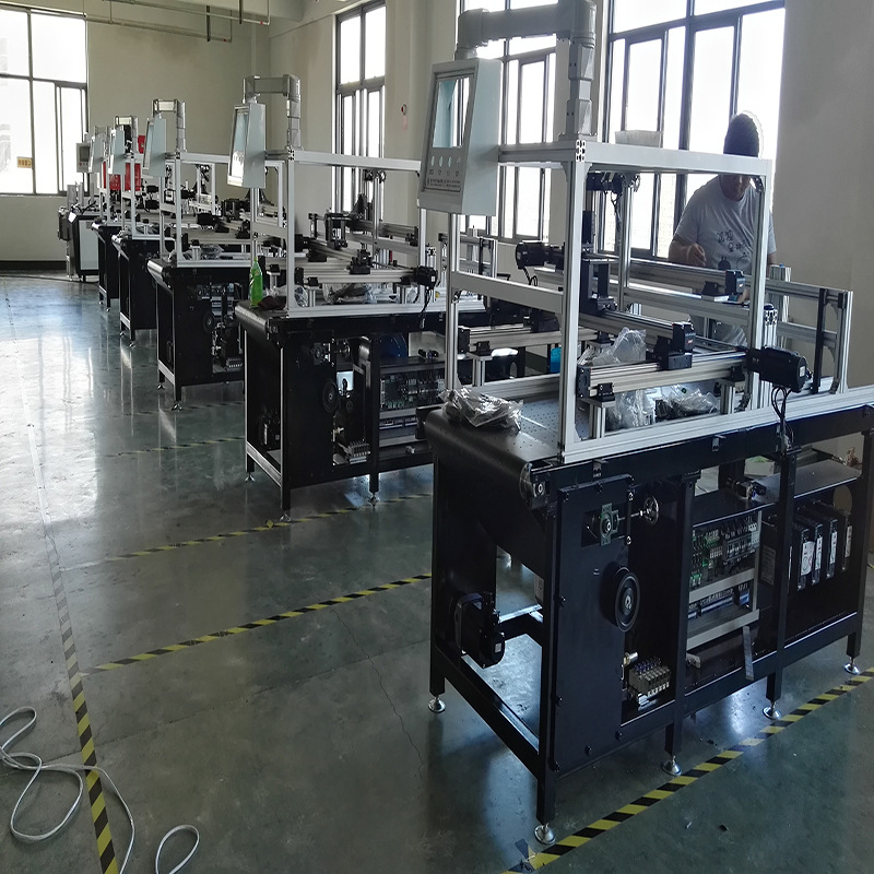 厂家全自动木盒喷胶机 木盒成型机 打胶机,喷胶机木盒组装机