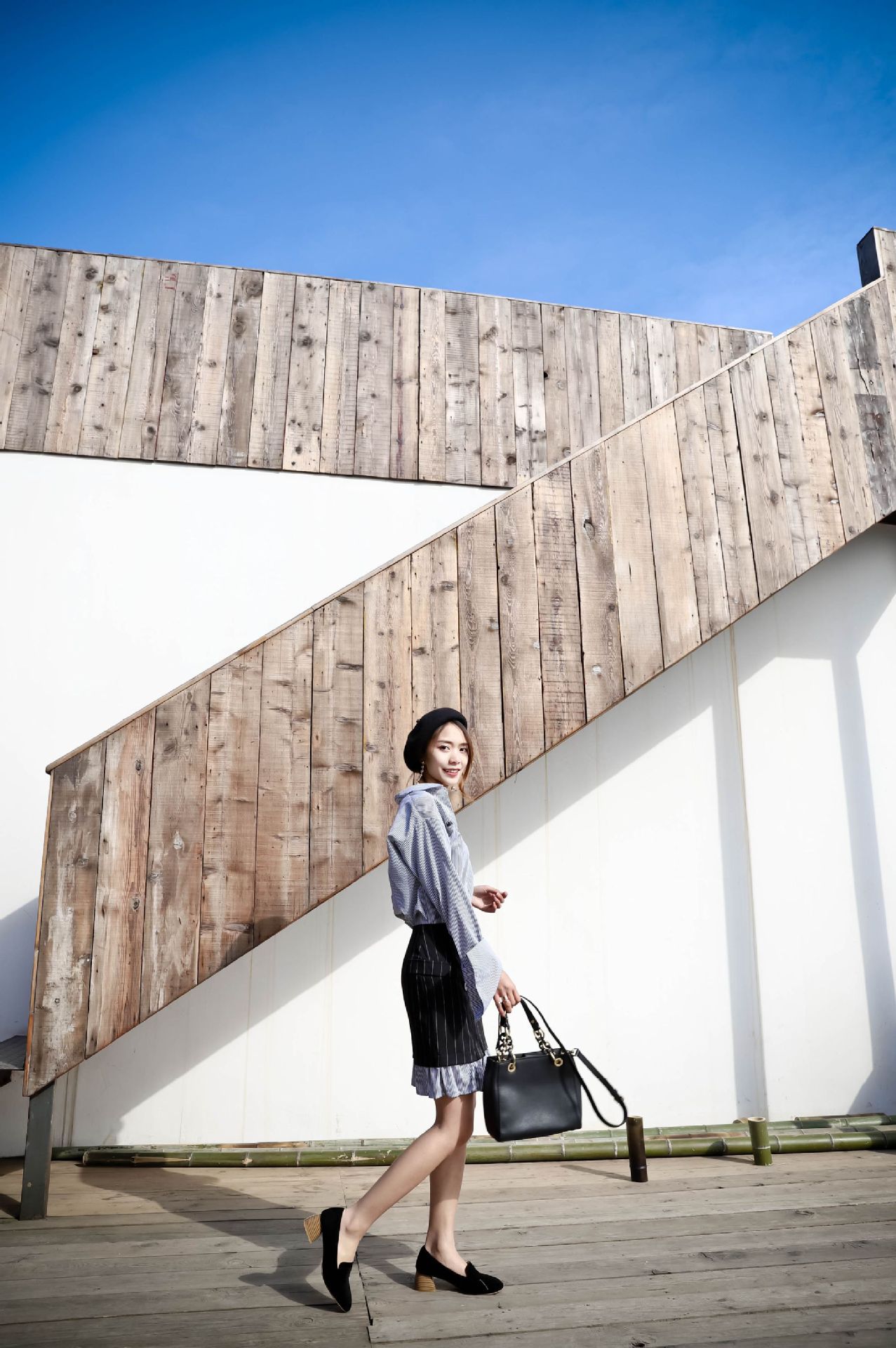 韩版2018秋季款英伦风粗跟杏色乐福鞋女中跟真皮复古方头单鞋女鞋