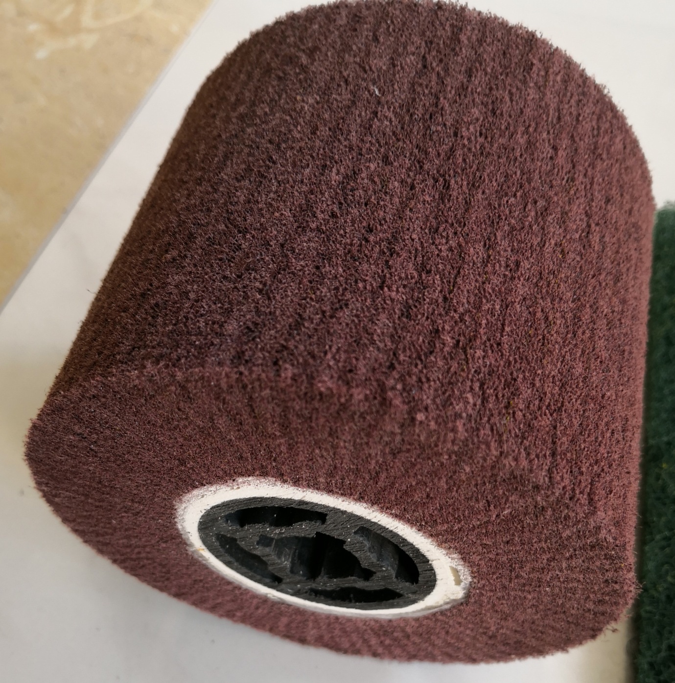 进口发丝纹拉丝轮,不锈钢拉丝轮,金属表面拉丝专用