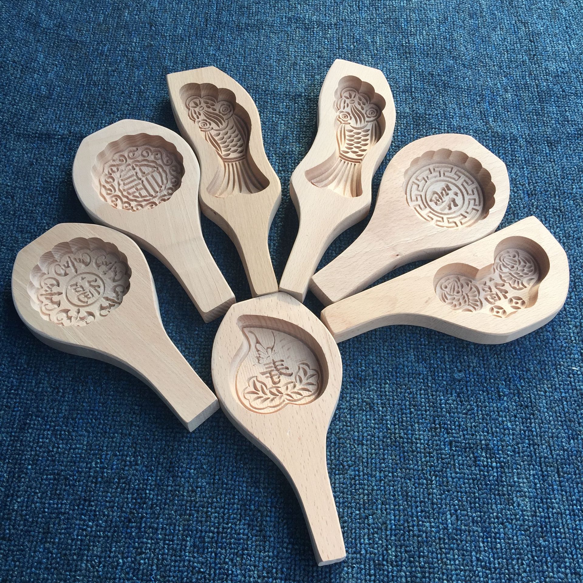 小号木质糕点面食花样烘培模具冰皮月饼模具卡通榉木模具面食花