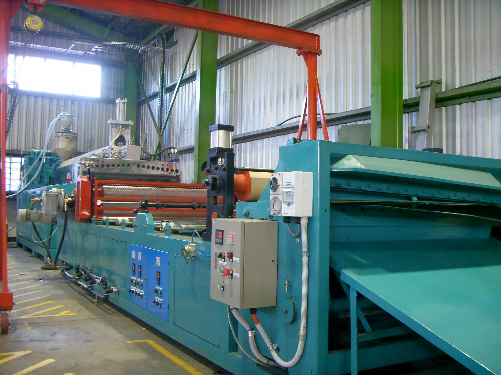 厂家直销塑料建筑模板 塑料集装箱底板材挤出生产线