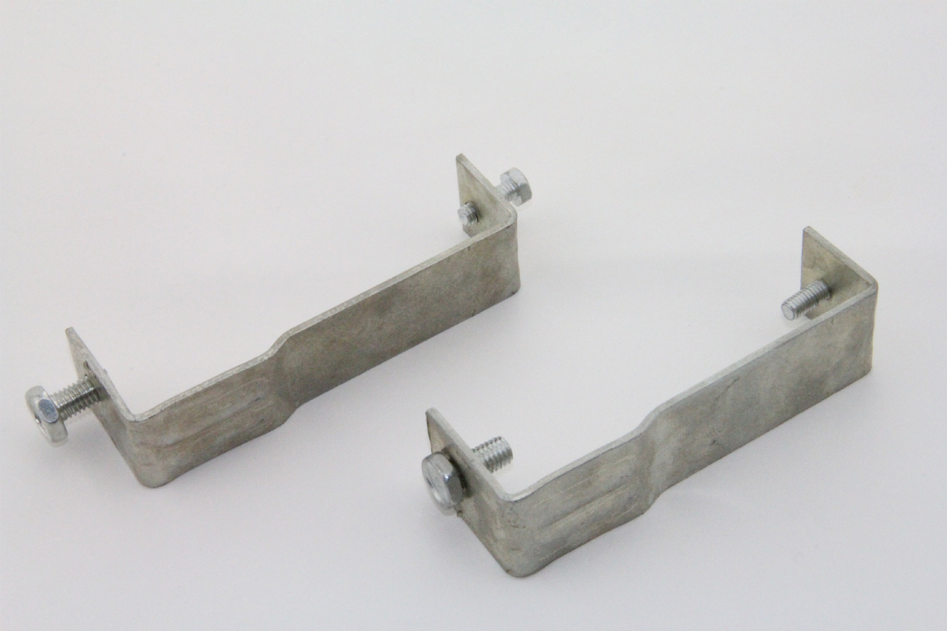 桥架盖板固定卡扣 桥架满扣,桥架配件 桥架7字压扣 盖板固定夹