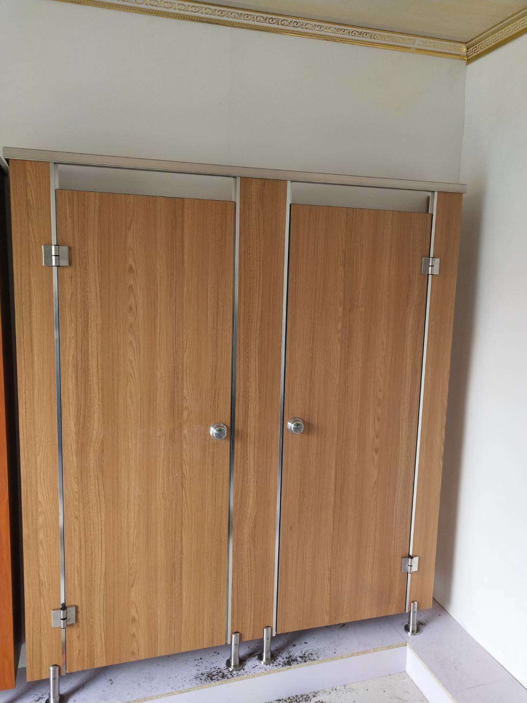 三聚氰胺板卫生间隔断