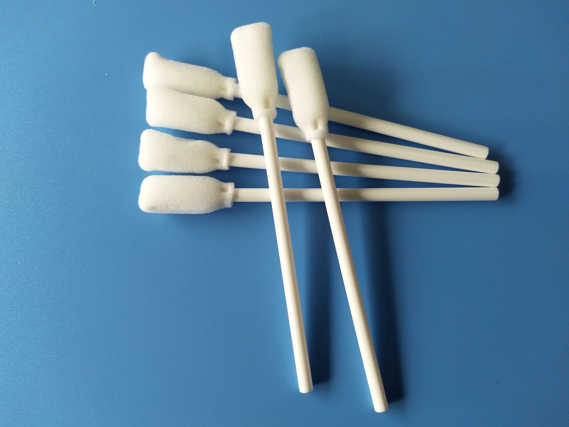 厂家直供医疗取样棒,各种规格定制,辐照灭菌