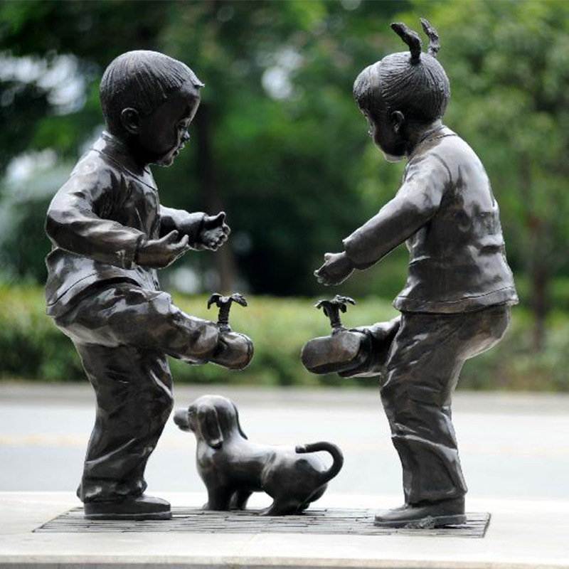 玻璃钢仿铜童趣小孩踢毽子玩耍人物雕塑校园游戏主题小品景观摆件