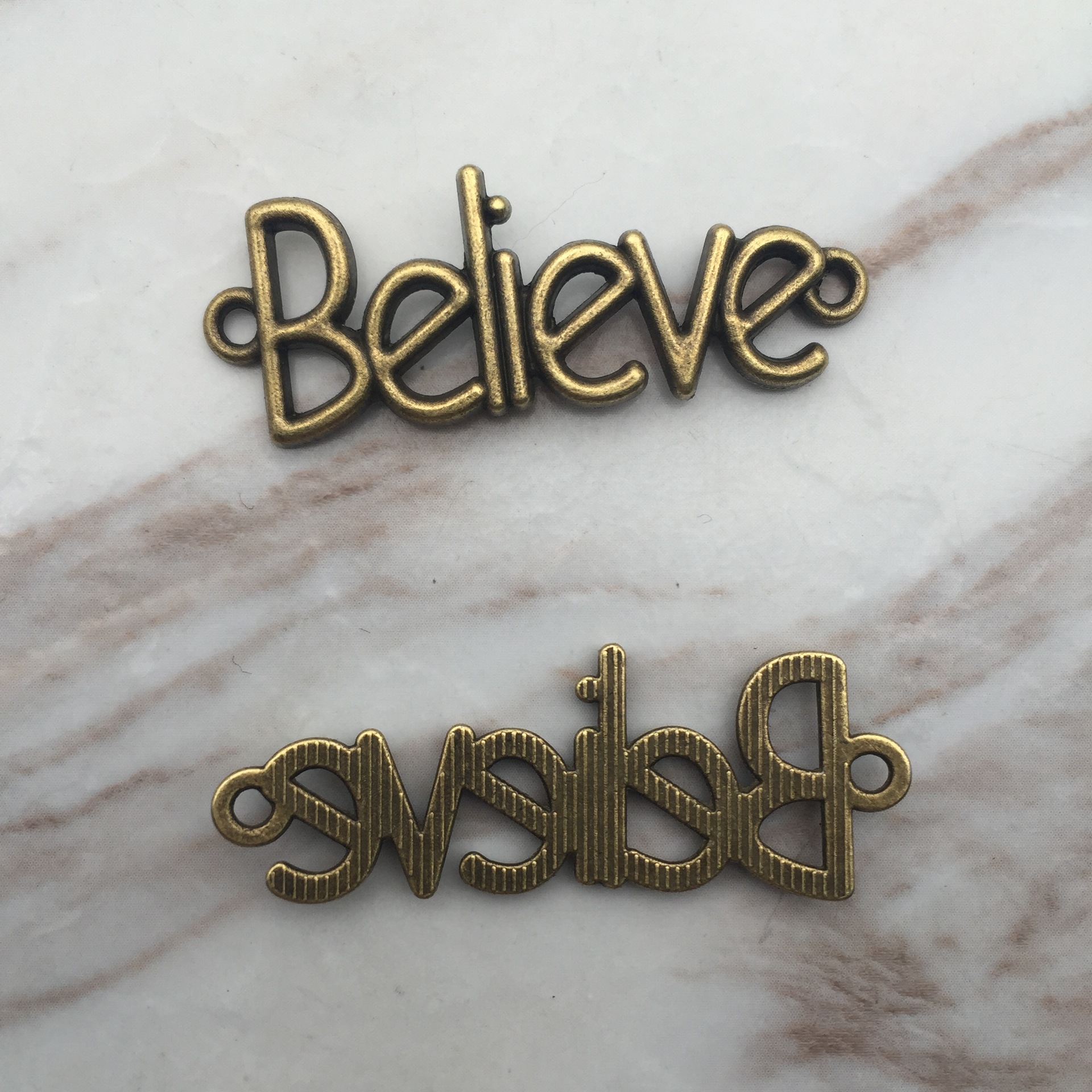 30元1斤 古铜色英文字母挂件 头饰发饰配件 手工diy合金饰品配件