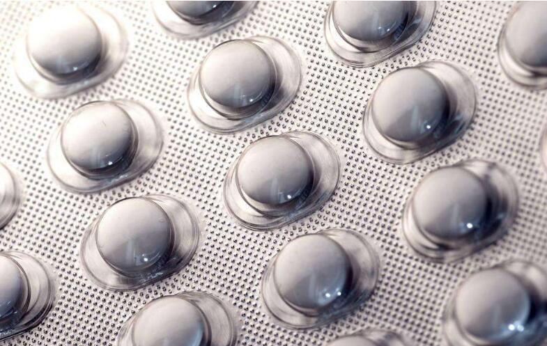 铝塑板药片包装机,药片铝泊包装机 , 小型泡罩包装机价格