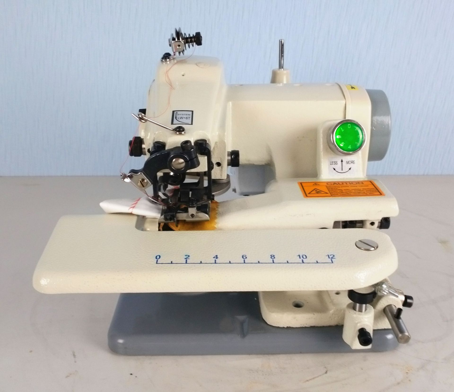 供应多功能家用撬边机 暗缝机翘裤边机 全自动工业缝纫机