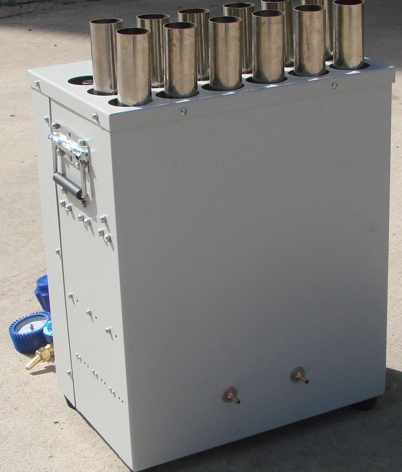 总之,9代开天雷鞭炮机是一个对用户开放的机器