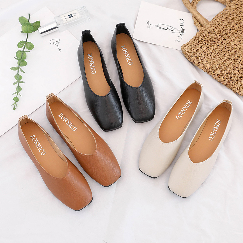 2023 Spring and Autumn Korean Style Comfortable Surface Soft Bottom Granny Shoes Transparent Casual Stitching Square Toe Low-Cut Flat Bottom Pumps Women
